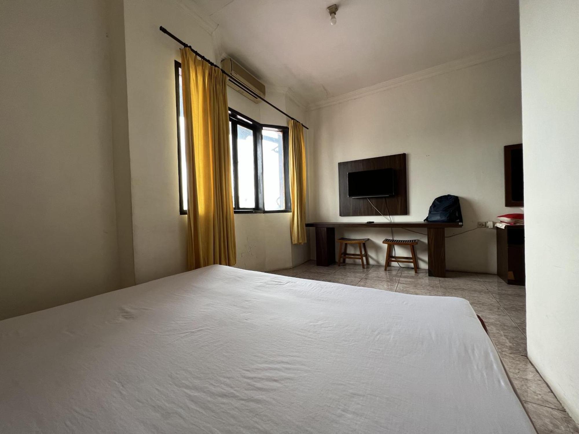 Hotel Oyo 92098 Kost Orange Syariah Macasar Exterior foto